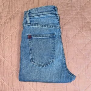 BDG Girlfriend High-Rose cropped jeans